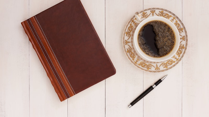 전략적변곡점 - 변화의 감지 - 개인 실행 계획 수립 - 노트북과 펜