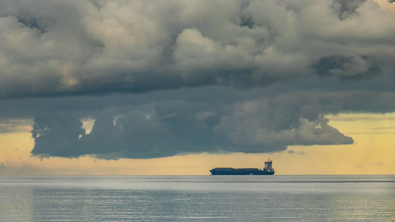 Oil tanker on horizon representing Iran war ceasefire market outlook and energy price uncertainty