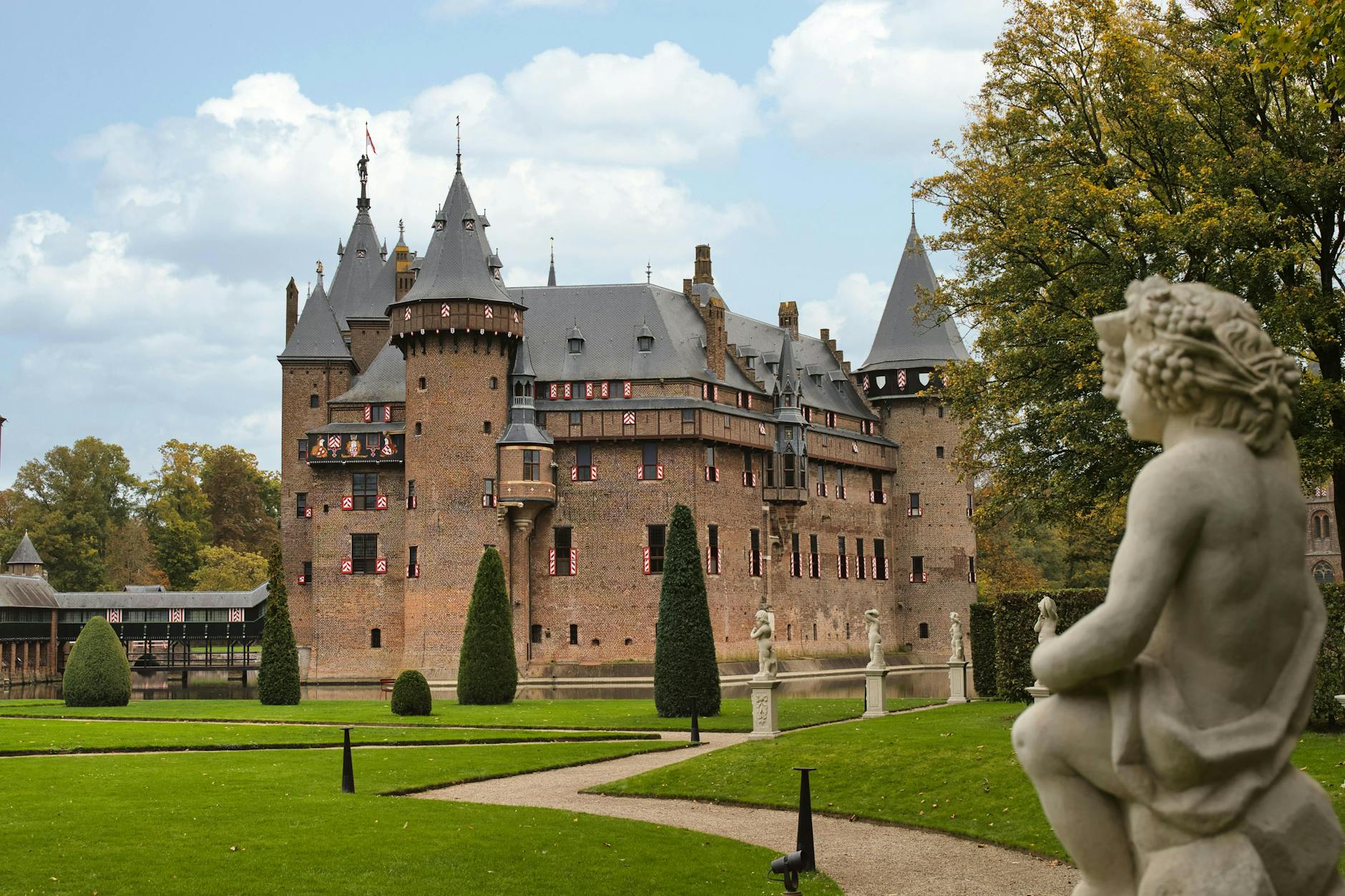 Moat: Enterprises Chose Claude